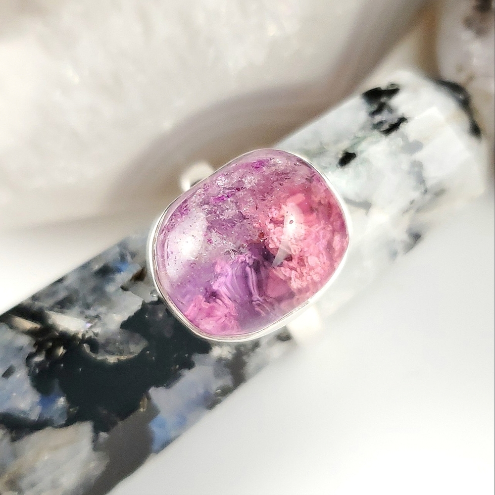 Sterling Silver Purple Lodolite Ring Size 8